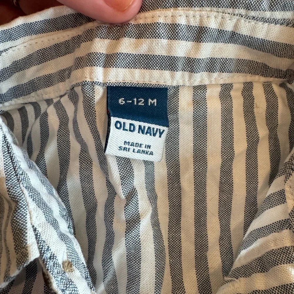 Old navy, 6-12 months Striped Blue and White Shirt